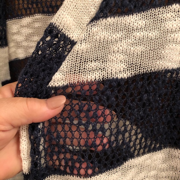 Retro Threads striped sweater - Picture 2 of 6